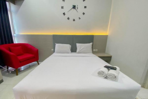 Comfortable 1BR without Living Room at Amartha View Apartment By Travelio